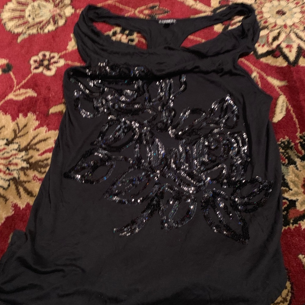 Shirts - Picture 4 of 8